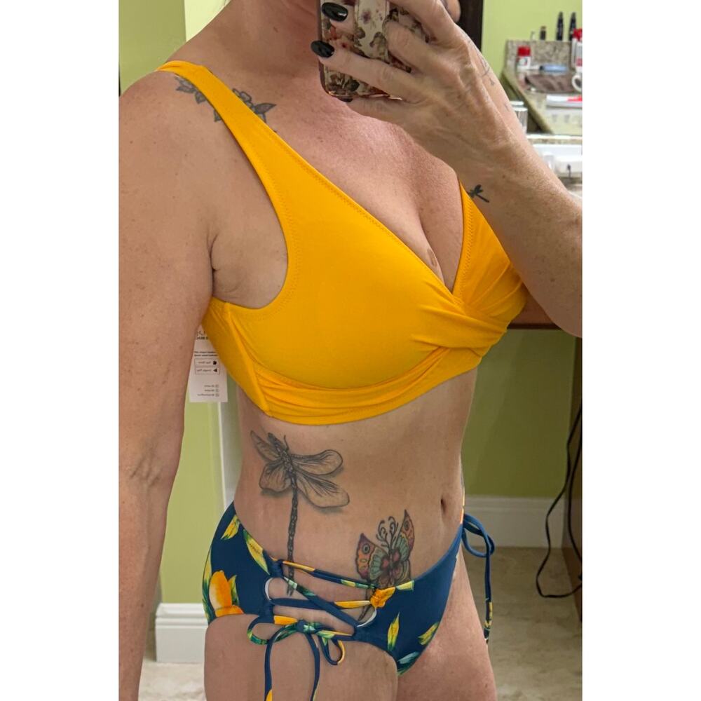 Cupshe Small Lemon Wrap Bikini Top & Side-Tie Ruched Bottoms Swim suit $40 new - Picture 6 of 8